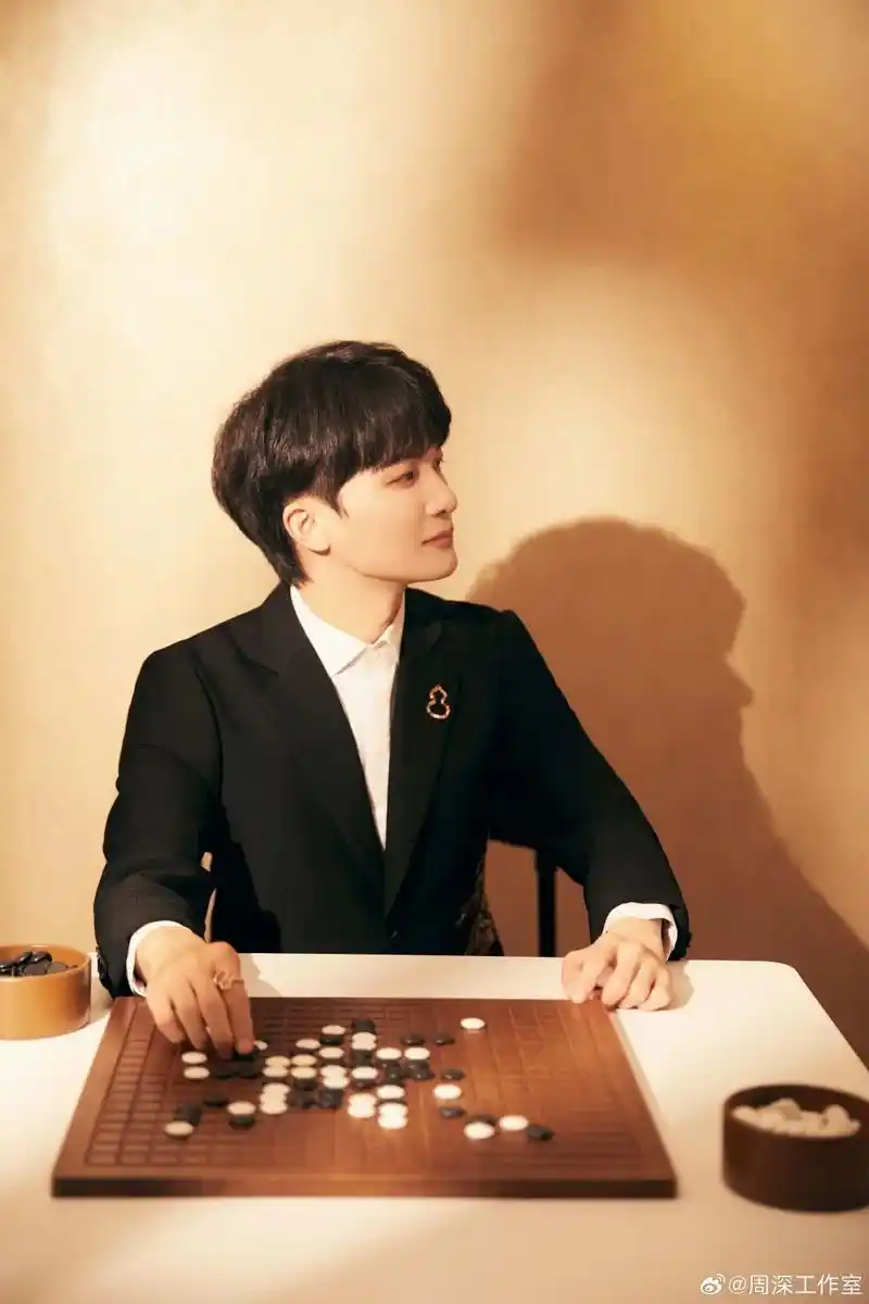 周深好声音 周深当年被淘汰确实是很多人 - 抖音