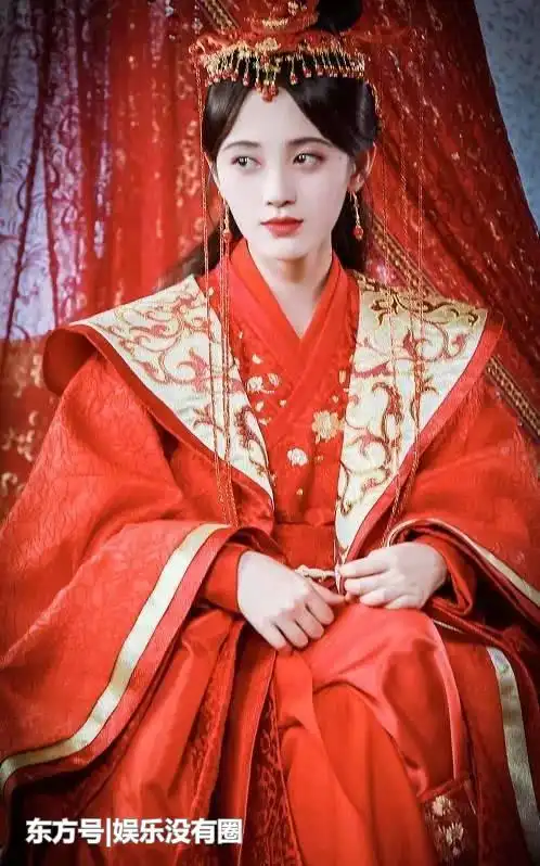 18位红衣美人鞠婧祎郑爽佟丽娅杨幂赵丽颖刘亦菲刘诗诗谁最美