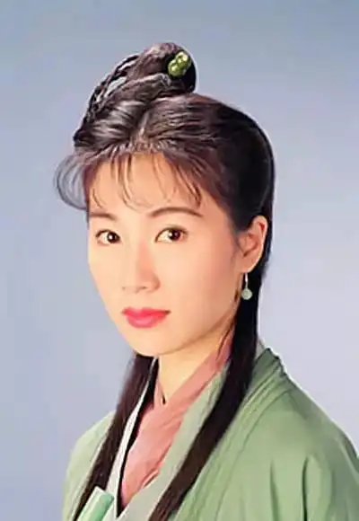 她不是饰演小龙女,和古天乐演绎的杨过站一起却像一对璧人_程英