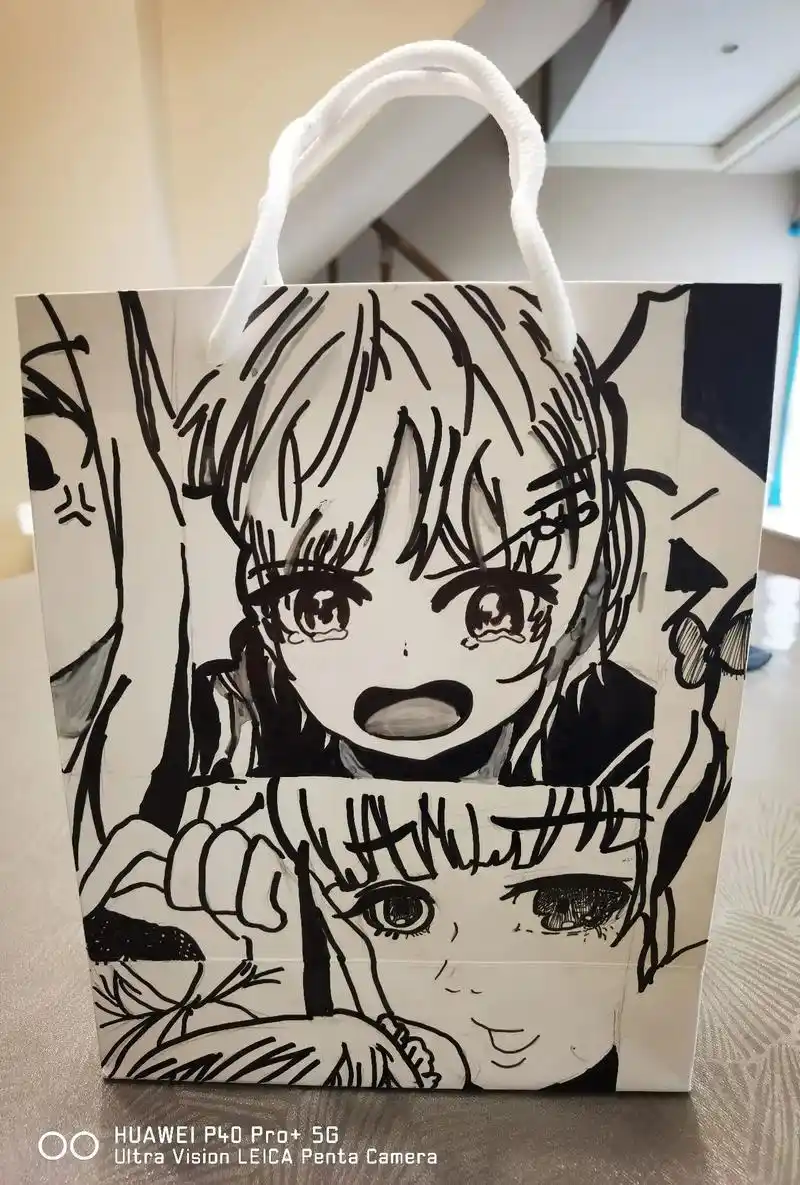 孙女手提袋上画漫画 - 抖音